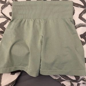 Nvgtn shorts